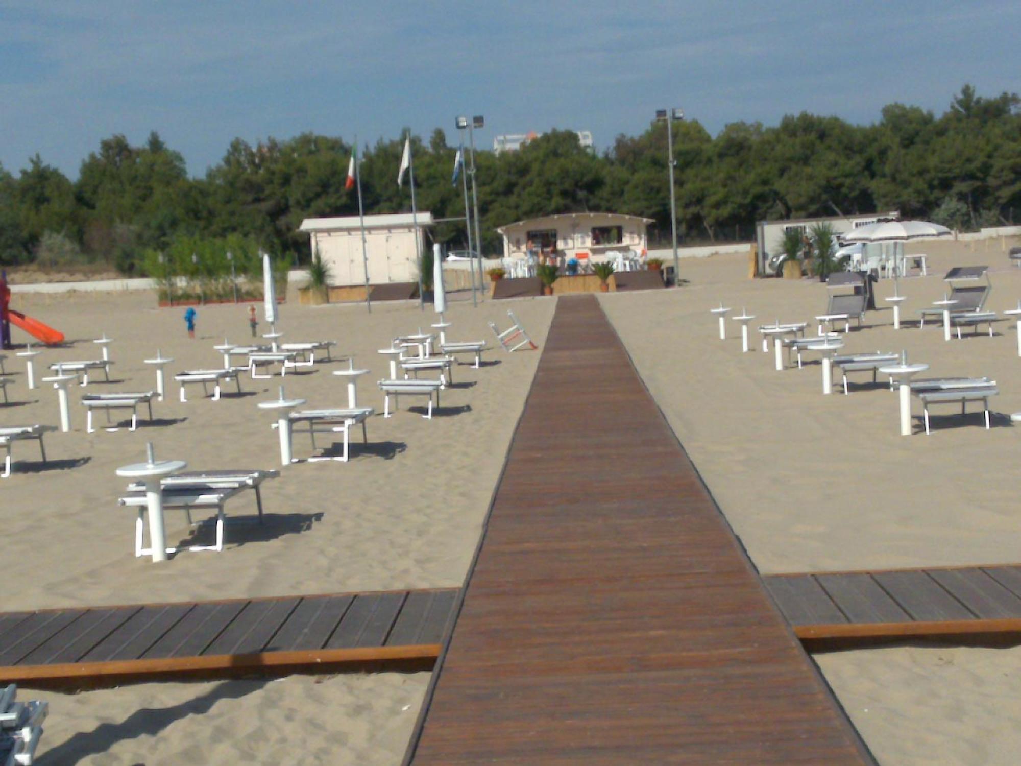 Residence Nettuno Кампомарино Екстериор снимка
